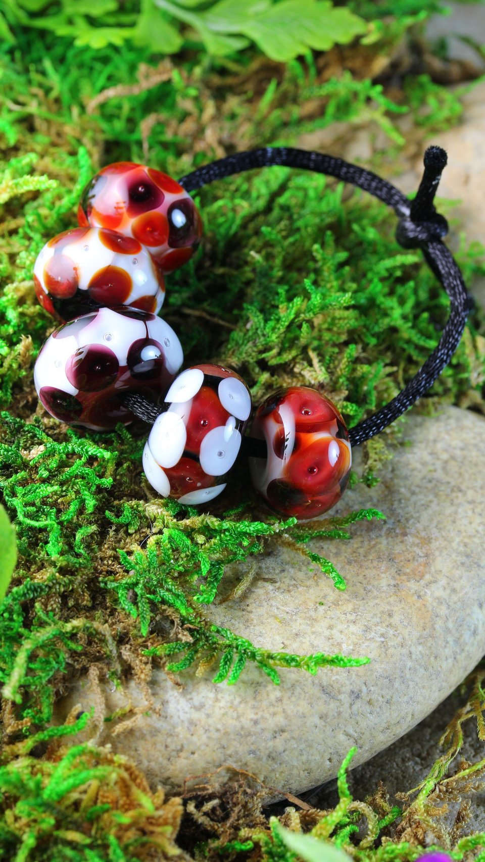 5 Loose Lampwork Rondelle Beads // Soft/Effetre Moretti Glass // Red, White, Black, Retro, Small to Large // Z811