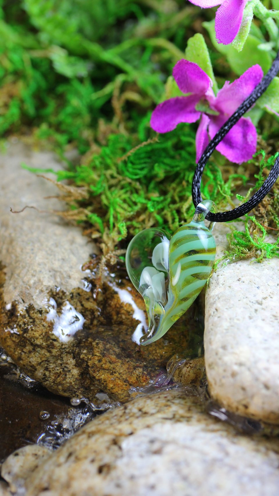 Lampwork Mushroom Heart Pendant // Heart Necklace // Boro Pendant // Boro/Brosilicate Glass // Mint Green -1170